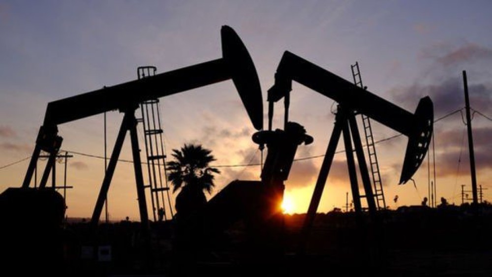  ABD bu yıl için petrol fiyatı tahminini yukarı revize etti 