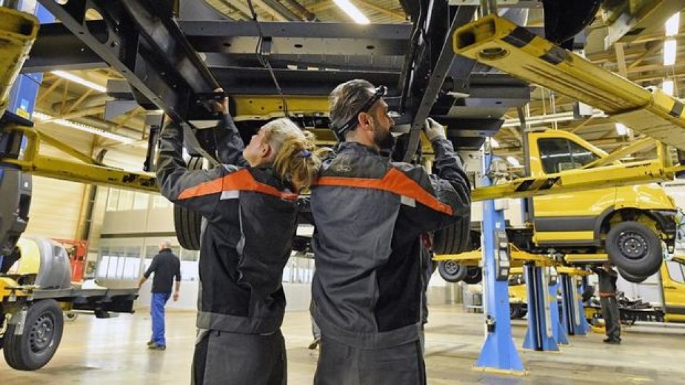Almanya fabrika siparişlerinde sert düşüş