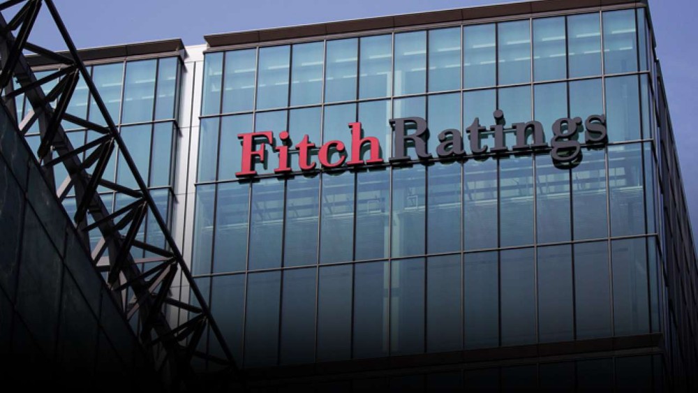Fitch: Düzenlemeler ve yüksek faiz oranları Türk bankalarının performansını zayıflattı